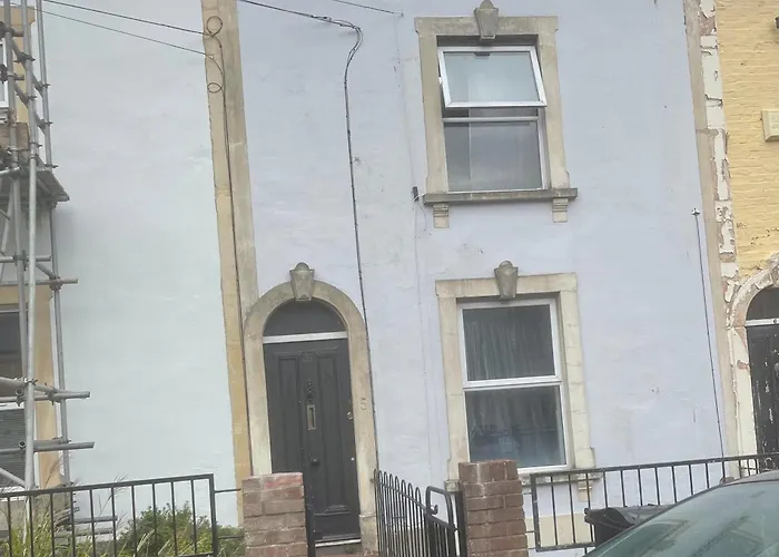 5 Brunswick St - Bedroom 02 Downstairs